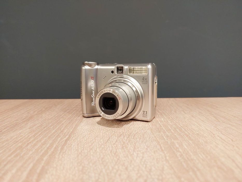 Canon PowerShot A570 IS цифровий фотоапарат