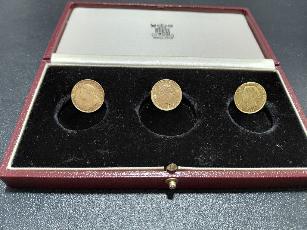 Caixas Royal Mint  3 Meias Libras