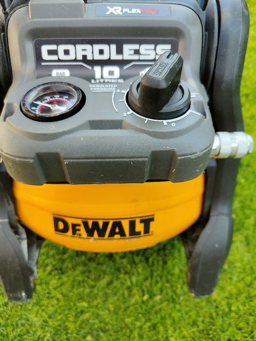 DeWalt DCC1054 kompresor 54v