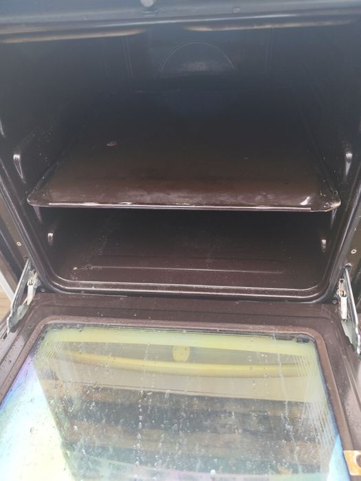 Продам електроплиту