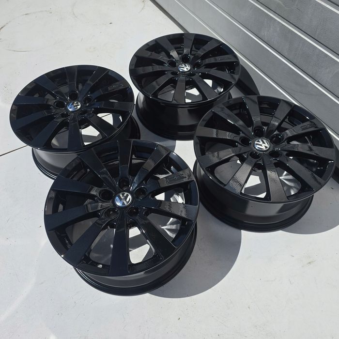 VW Passat B7 B8 CC Tiguan i II Arteon Sharan 17'' ET35 5x112 7.5 4X