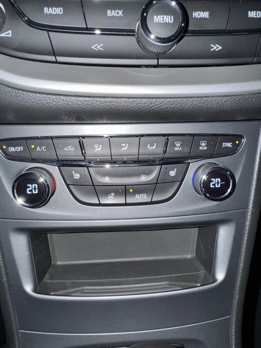 Продам opel astra k