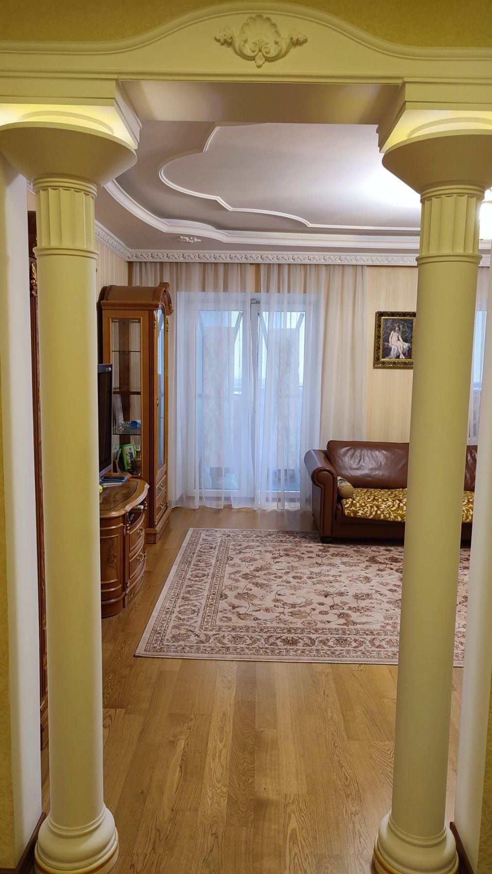 Продам 3 к.кв,вул. Богданова, індивідуальне газове опалення.