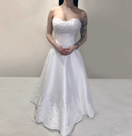Весільна сукня/Cвадебное платье S-M Франция Victoria Soprano