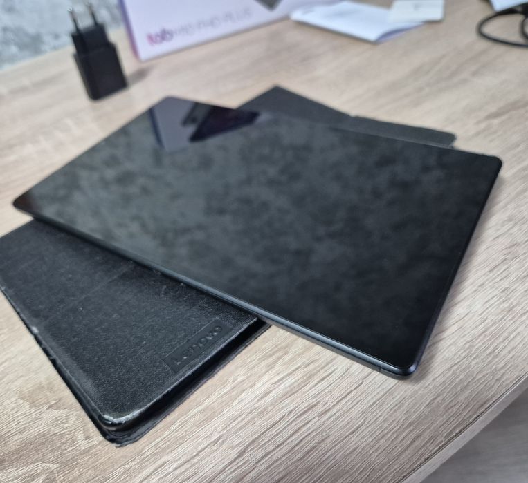 Lenovo Tab M10 FHD Plus 4/64Gb (повний комплект)