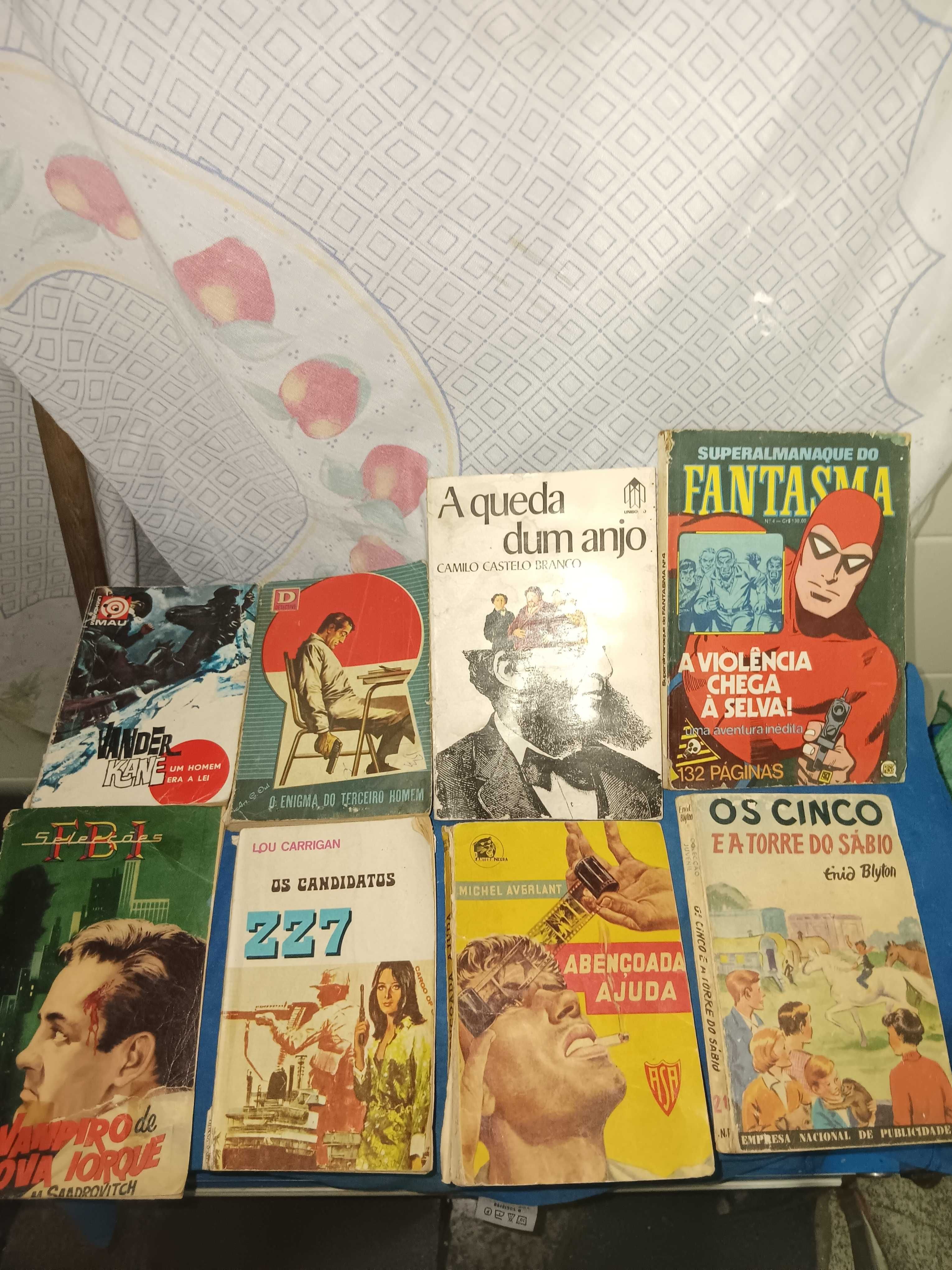 livros anos 60 / 70