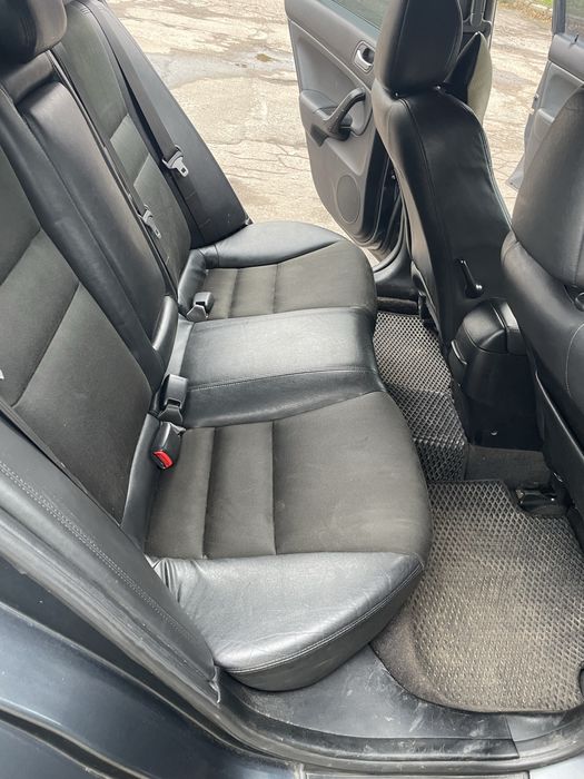 продаю своє авто