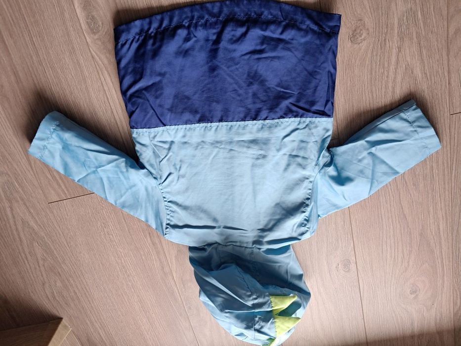 Kurtka chłopięca 74 pepco. Stan bardzo dobry. Dlugosc przód 32cm tył 3