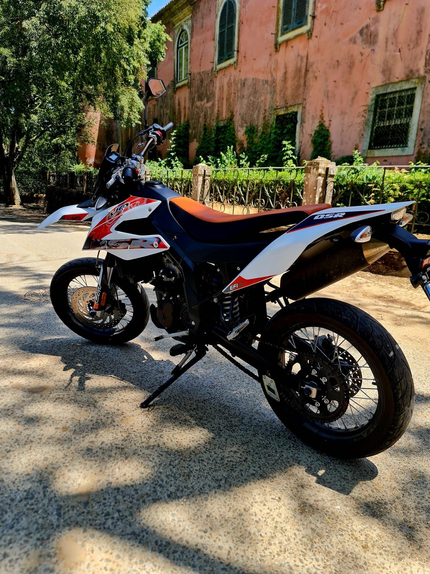UM DSR SM 125 - 20