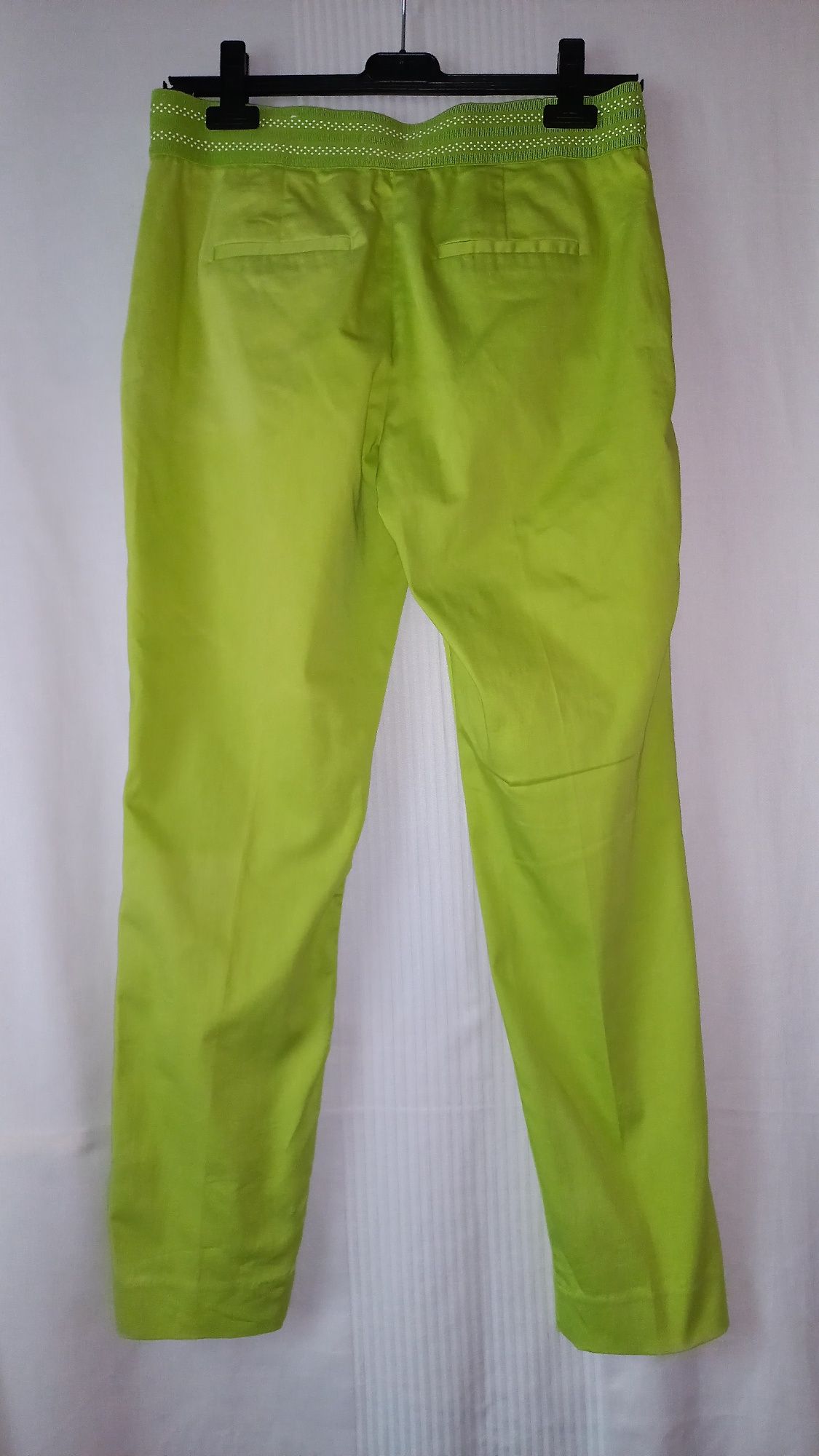 Sprzedam Legginsy Damskie Materiałowe, rozmiar M, marki Reserved.