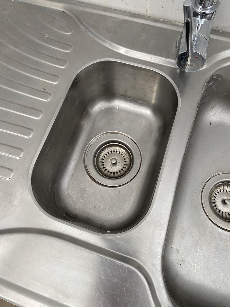 Lava loiças e torneira teka inox