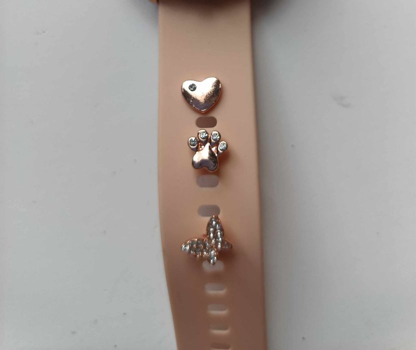 Smartwatch damski Forever ForeVive3 + wpinane charmsy (3szt)