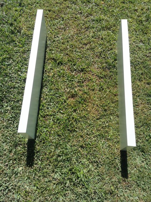 Prateleiras suspensas IKEA - modelo LACK