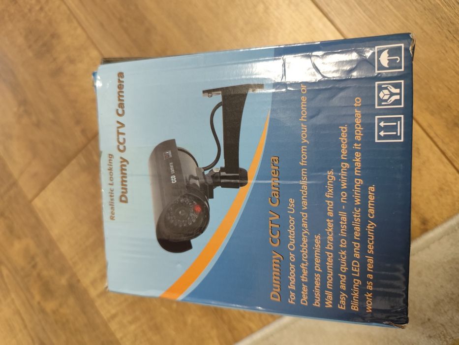 Atrapa kamery zewnętrzne