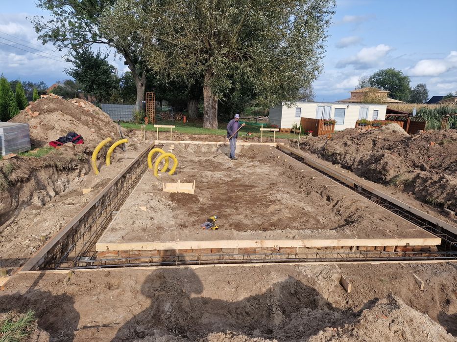 Usługi budowlane, budowa domu, dachy, elewacje