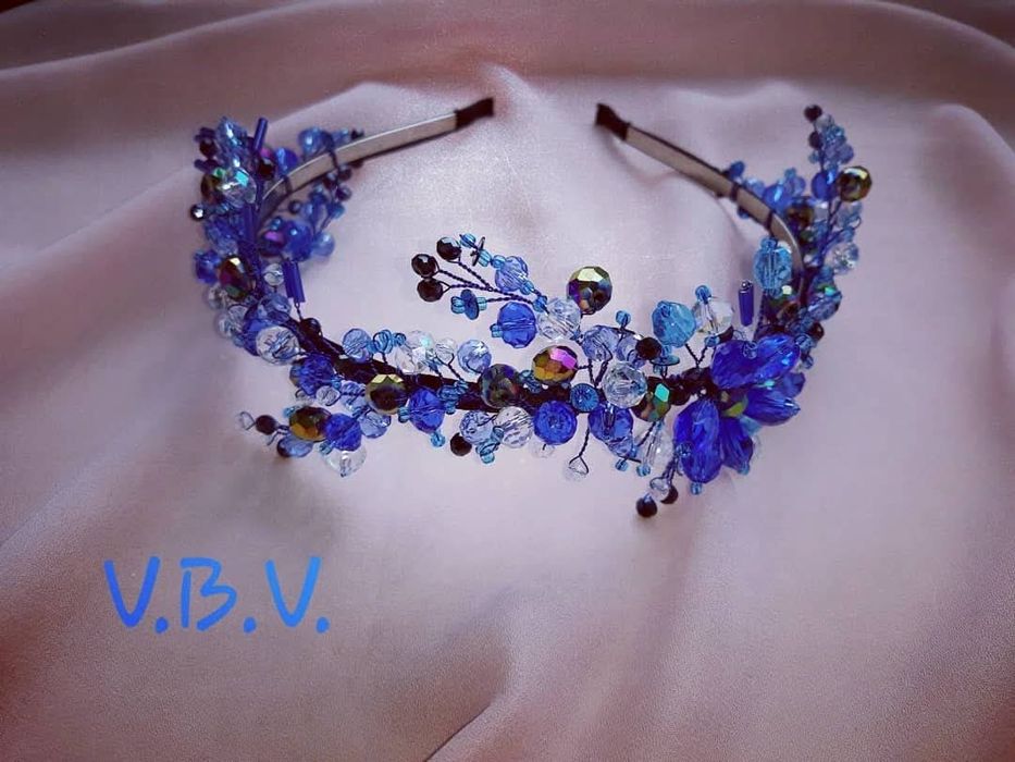 Обруч (діадема) з бісеру