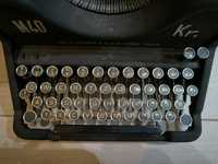 Maszyna do pisania olivetti przedwojenna