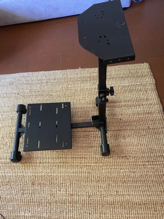 Volante + Pedais THRUSTMASTER T248 (PS4, PS5 e PC) + suporte