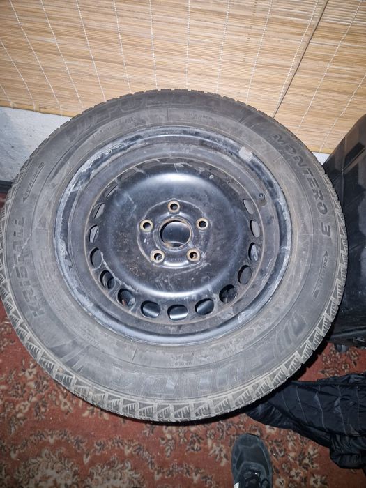 Felgi stalowe 5x112  z oponami zimowymi Fulda 195/65/15