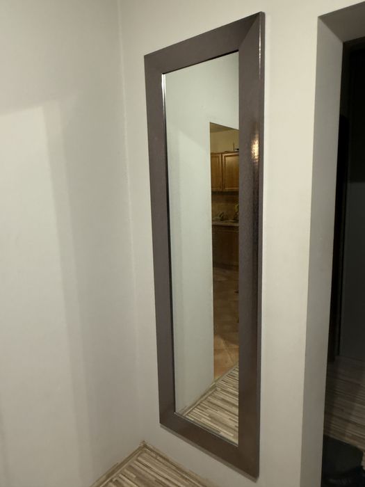 Lustro wysokie na 2 m