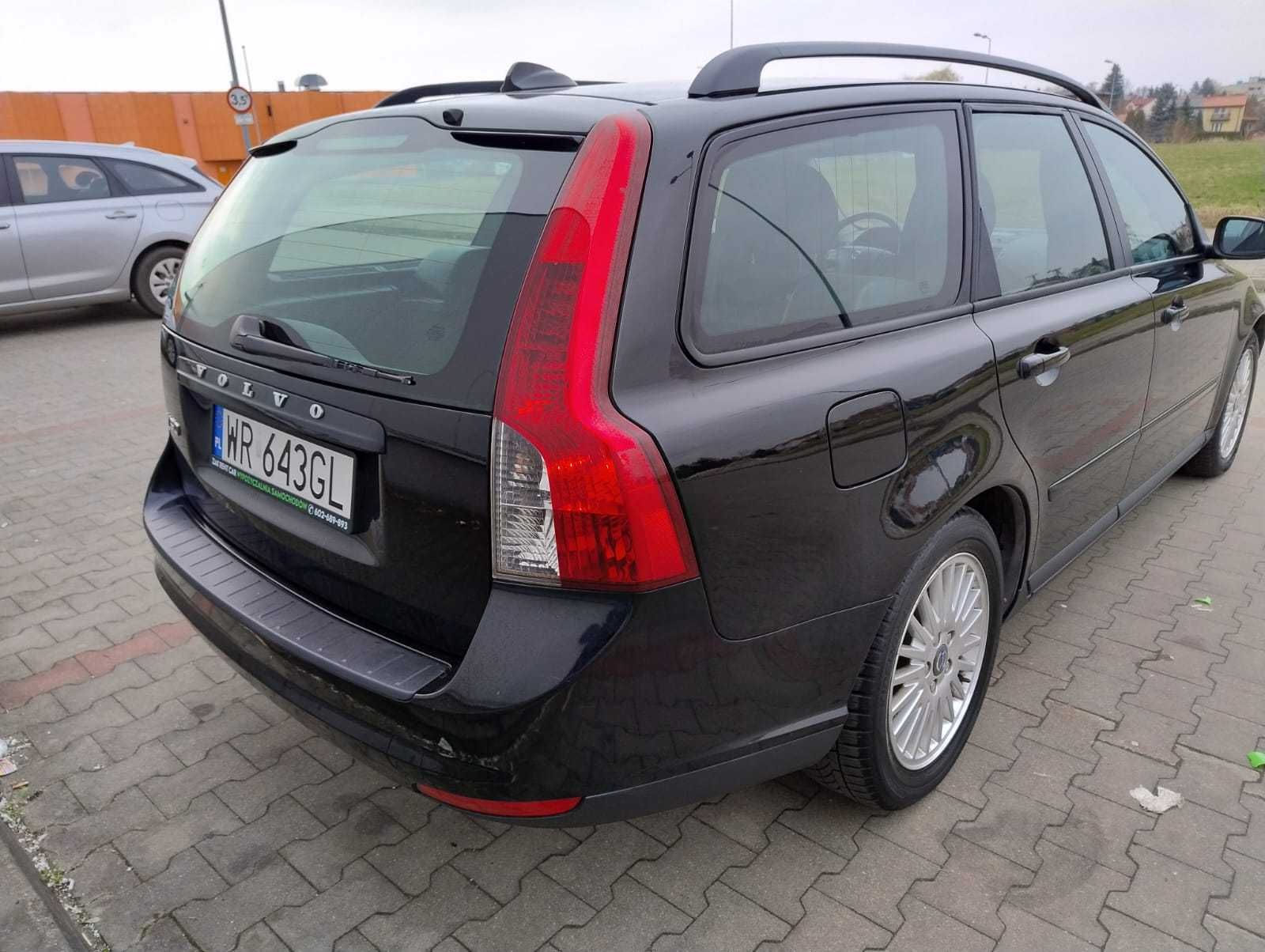 Wynajem Auta Osobowego Volvo v50 1.8 benzyna + GAZ