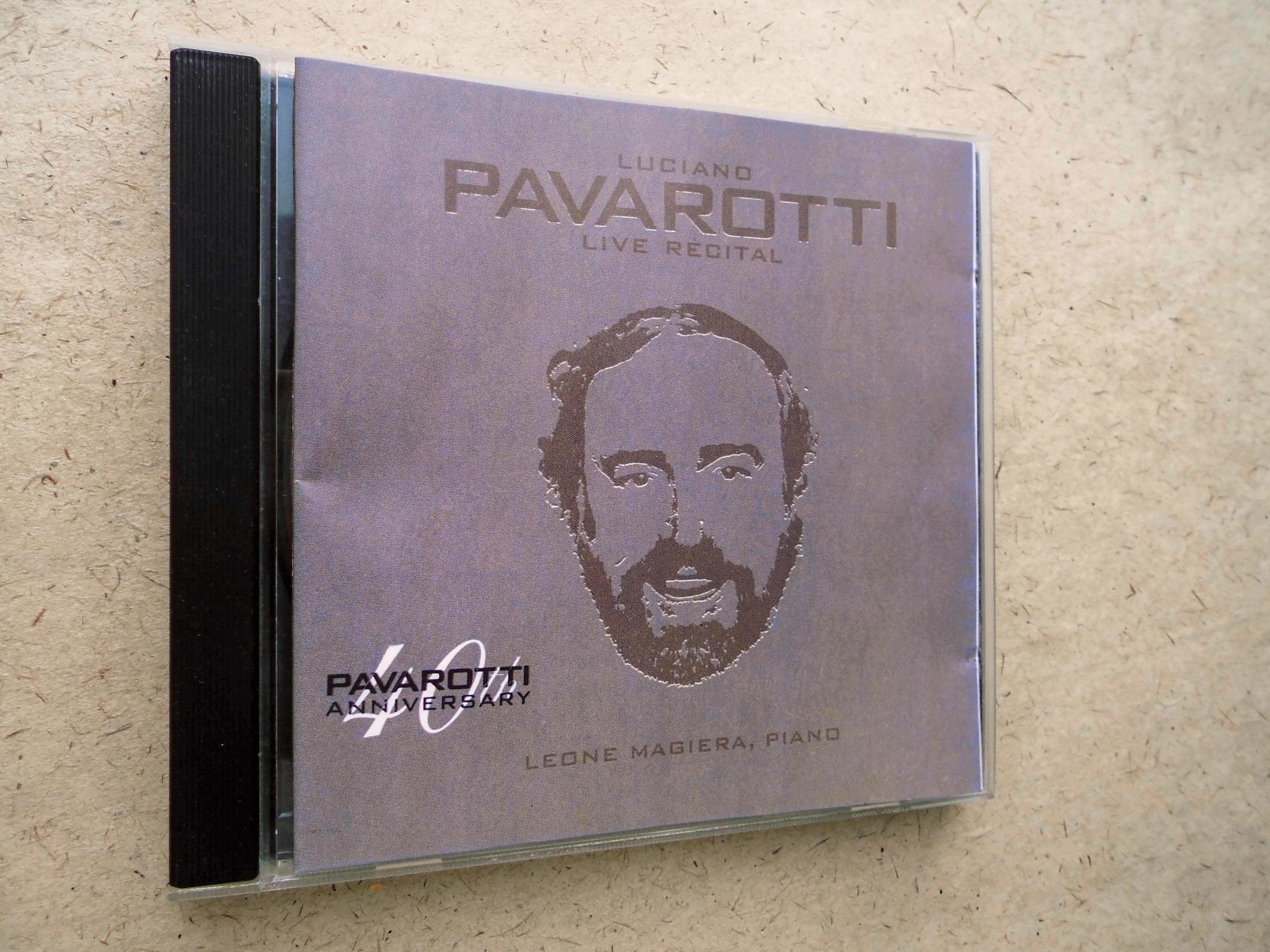 CD диск Luciano Pavarotti - Live Recital