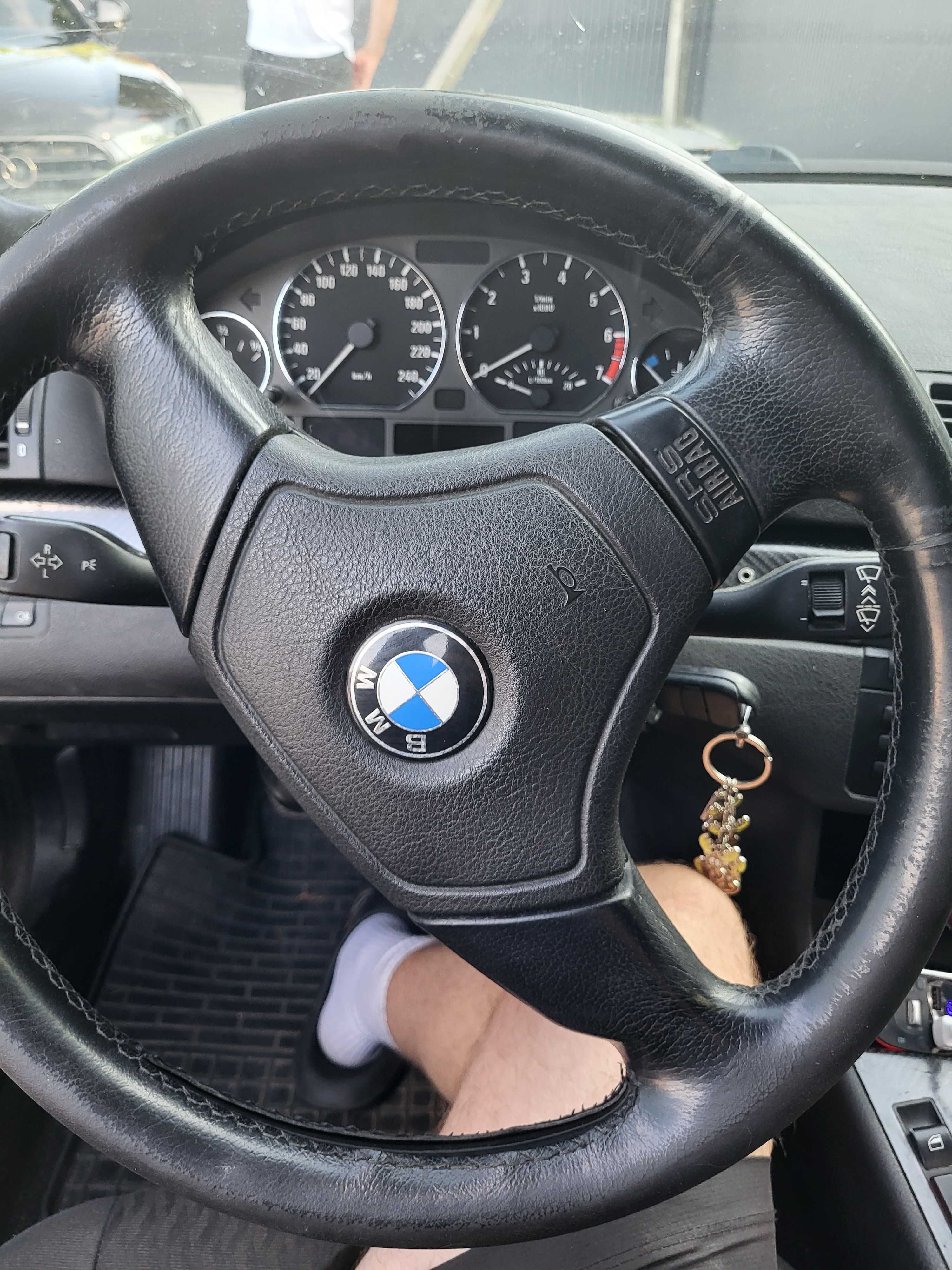 Продам е46 на ходу