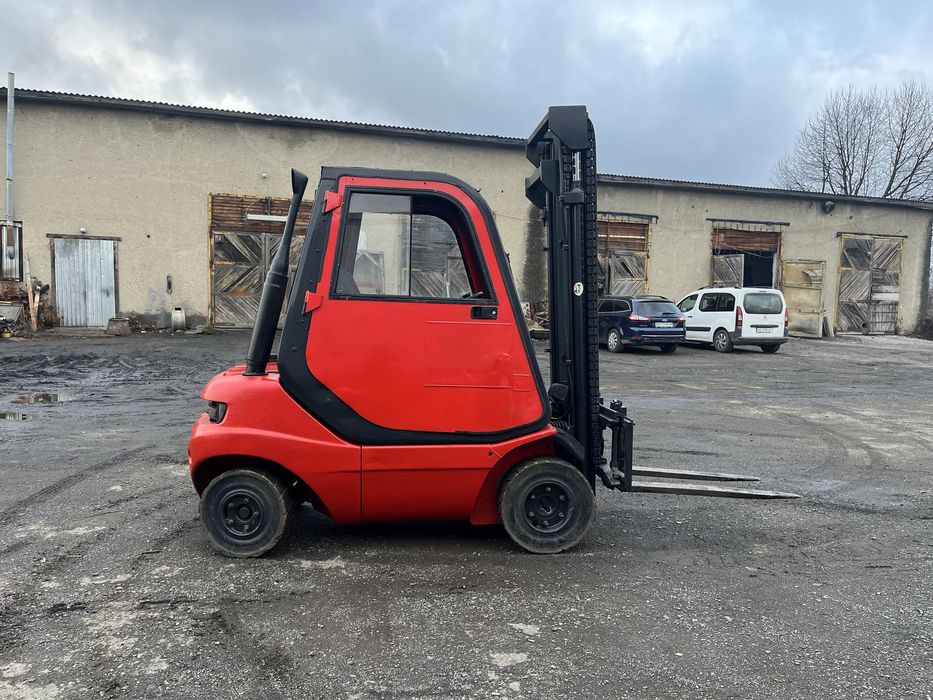 Вилочний навантажувач linde H20D