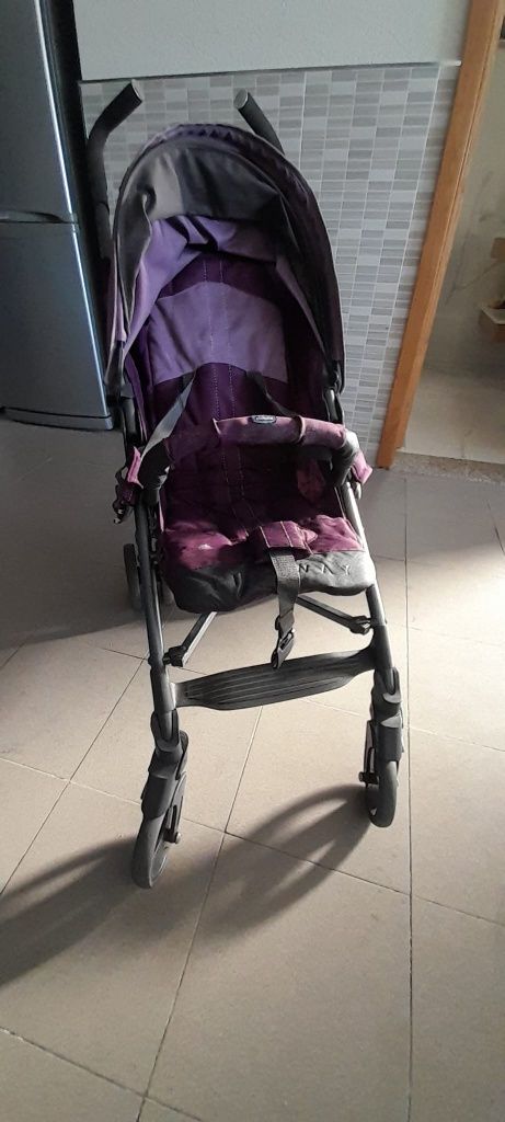 Carrinho/ vários brinquedos criança