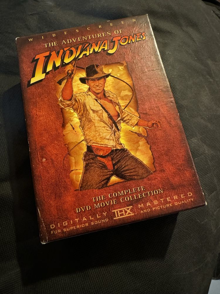 Kolekcja DVD 50+ płyt i box Przygody INDIANA JONES 4-pak (zestaw)