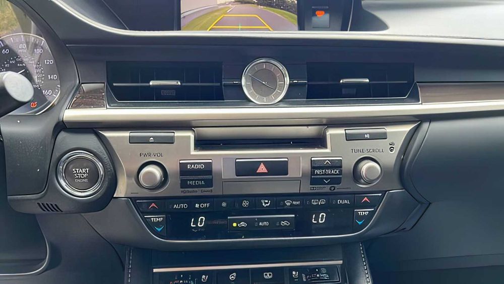 Lexus ES 350      2018