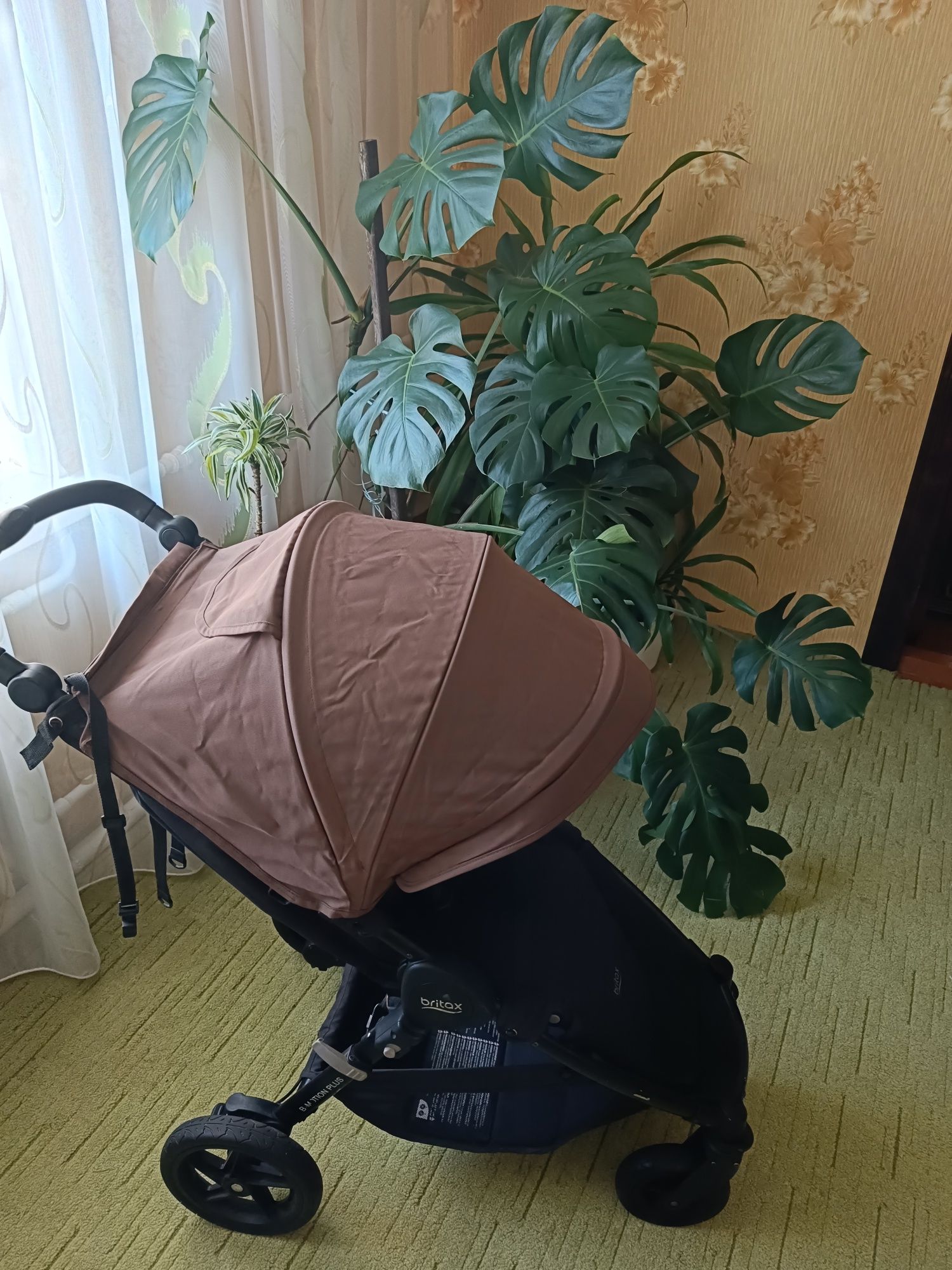 Коляска прогулянкова Britax B-Motion plus(коричневого кольору)