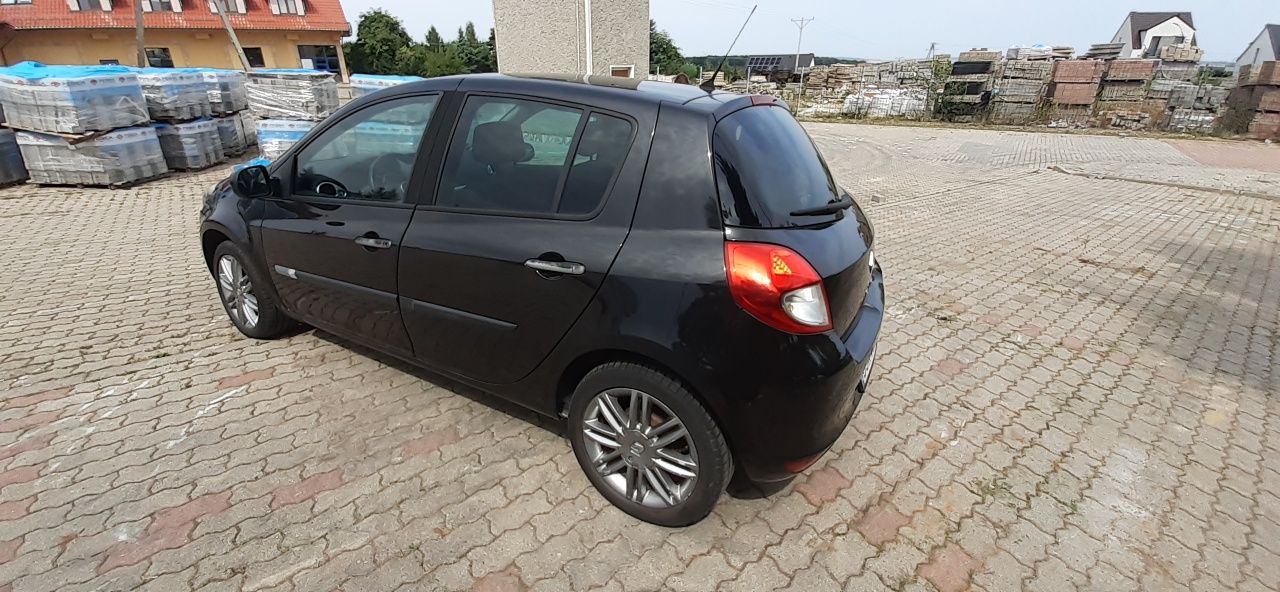 Renault Clio III lift 2009r klimatronik alu16 5 drzwi