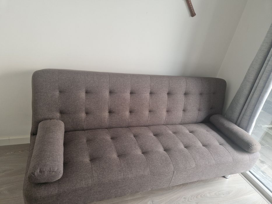 Sofá cama cinzento