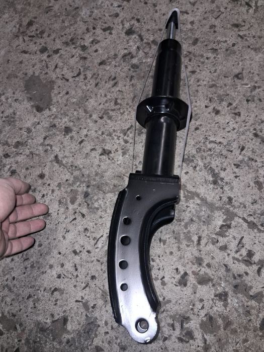 Амортизатори, передні стойкі VW Touareg 1,Таурек,ТаурегРозборка шрот