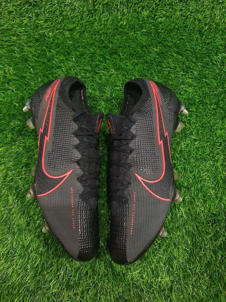 Profesjonalne korki Nike Mercurial Vapor 13 Elite SG-Pro AC 42,5