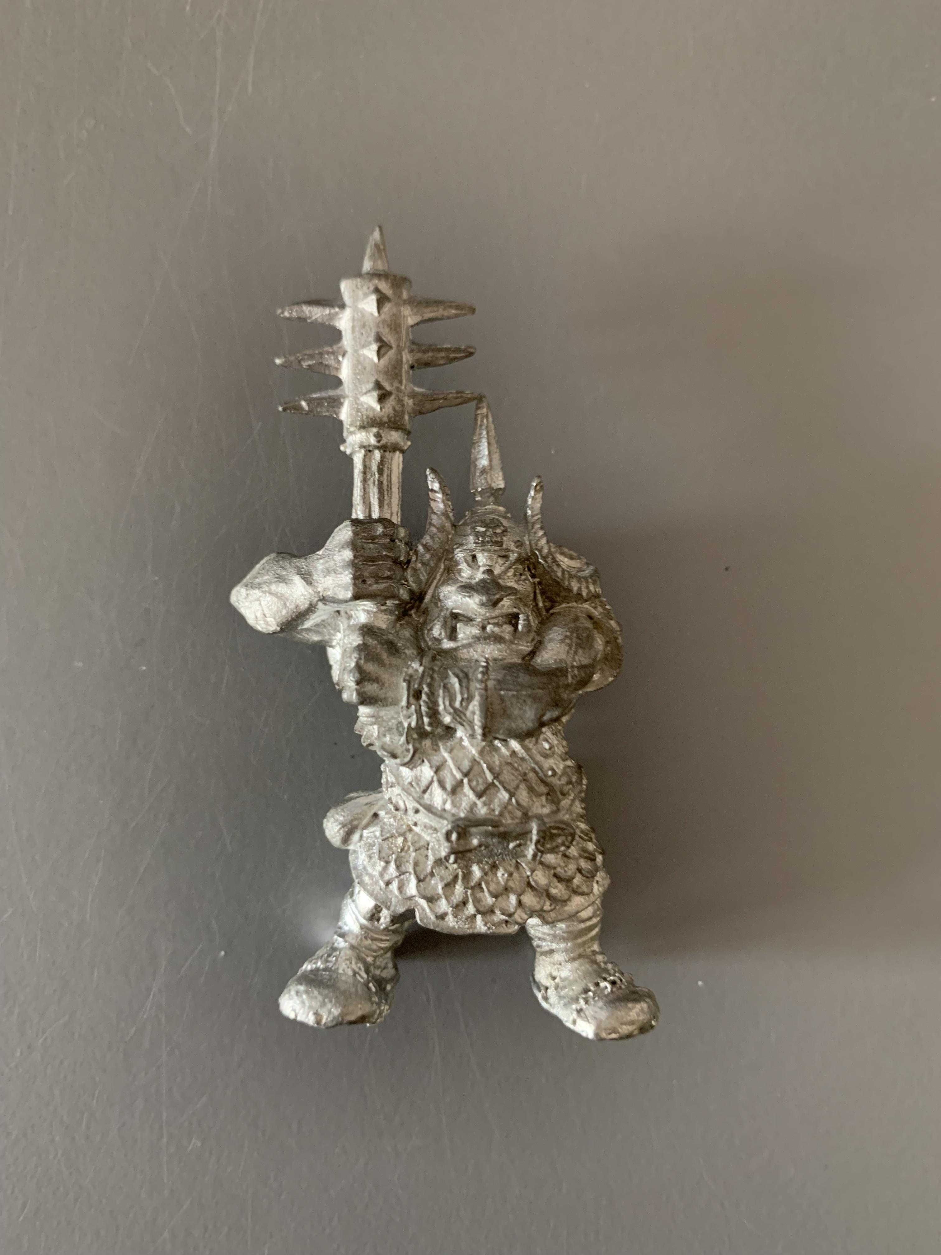 Warhammer Fantasy Battle: Ogre two handed mace, oldhammer