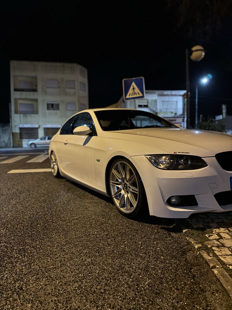 Vendo BMW E92 320D