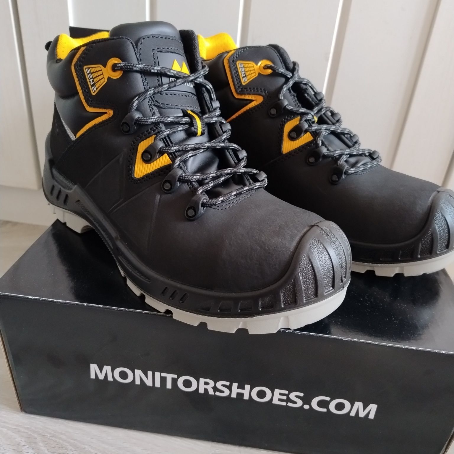 Buty robocze rozmiar 42