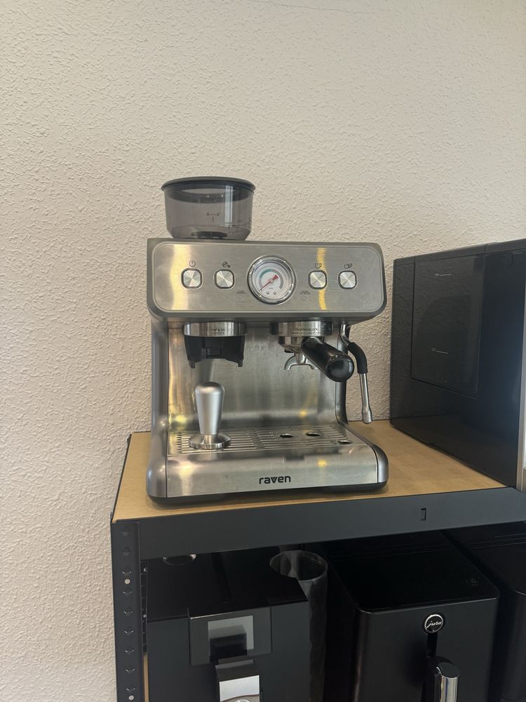 Ekspres uzywany z gwarancja Jura Nivona Melitta Delonghi Philips saeco