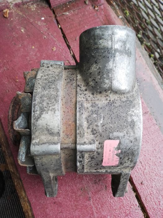 Генератор BMW E32 M30B30