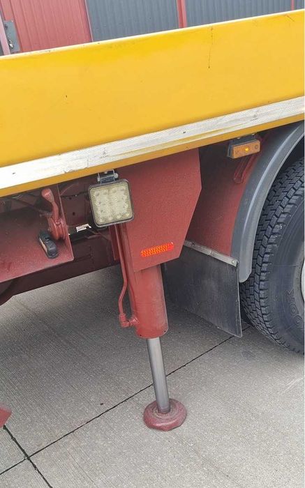 Продам евакуатор на запчастини