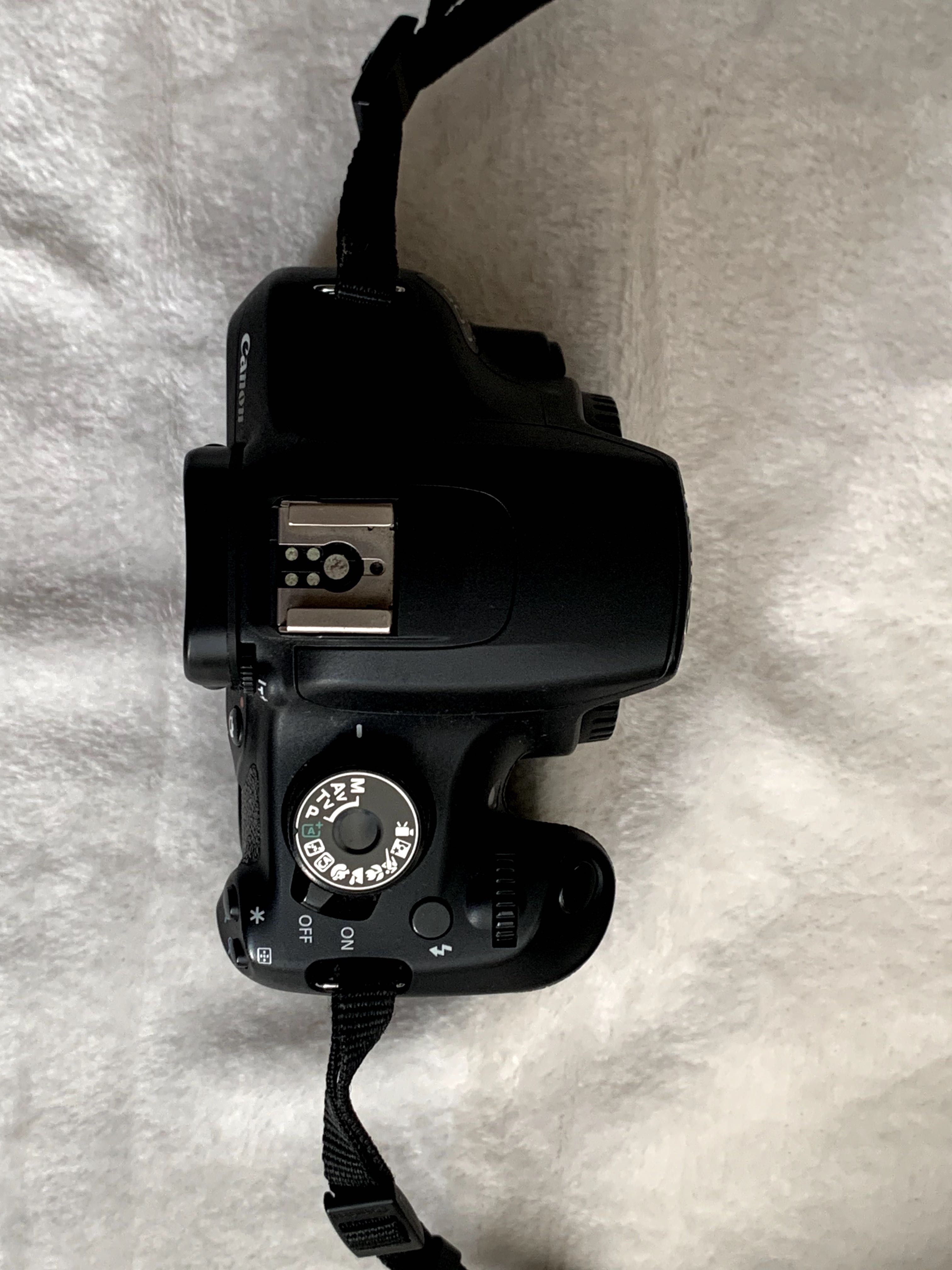 canon 1200D + 4 baterias + carregador + SDcard + bolsa