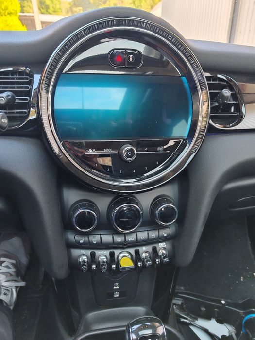 Mini Cooper s elektryczny 2022