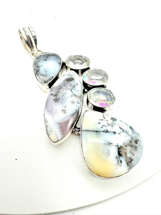 zawieszka, wisior kamień
dendryt opal, topaz. Próba 925