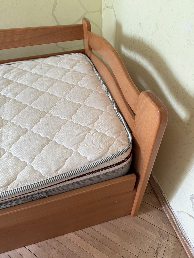 Ліжко деревʼяне дитяче + матрац у подарунок