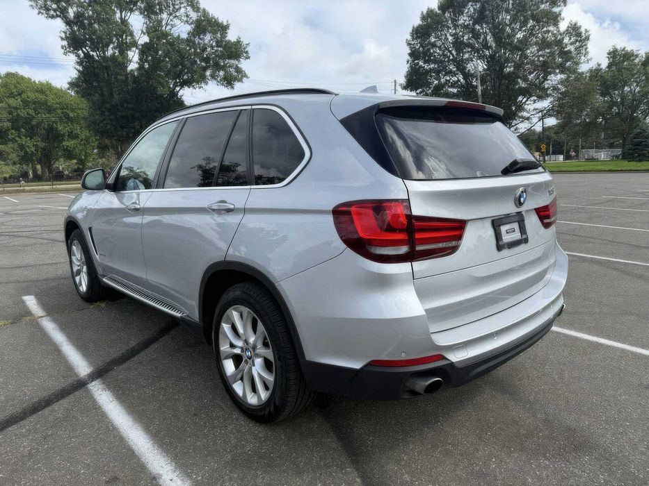 BMW X5 xDrive35i      2016
