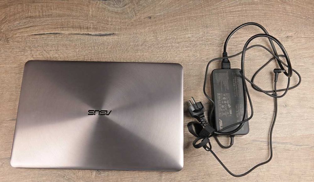 Ноутбук Asus Zenbook UX510U макс комплeктація i7-7500U gtx960 16 gb