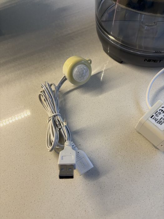 Fonte de água para gatos