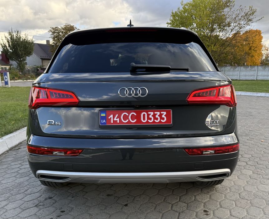 Audi Q-5 2018 року